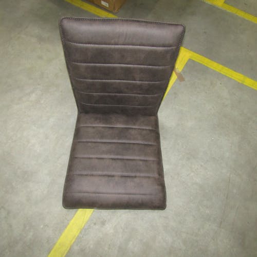 Chaise en tissu microfibres gris et pieds métal noir 46x91x62cm