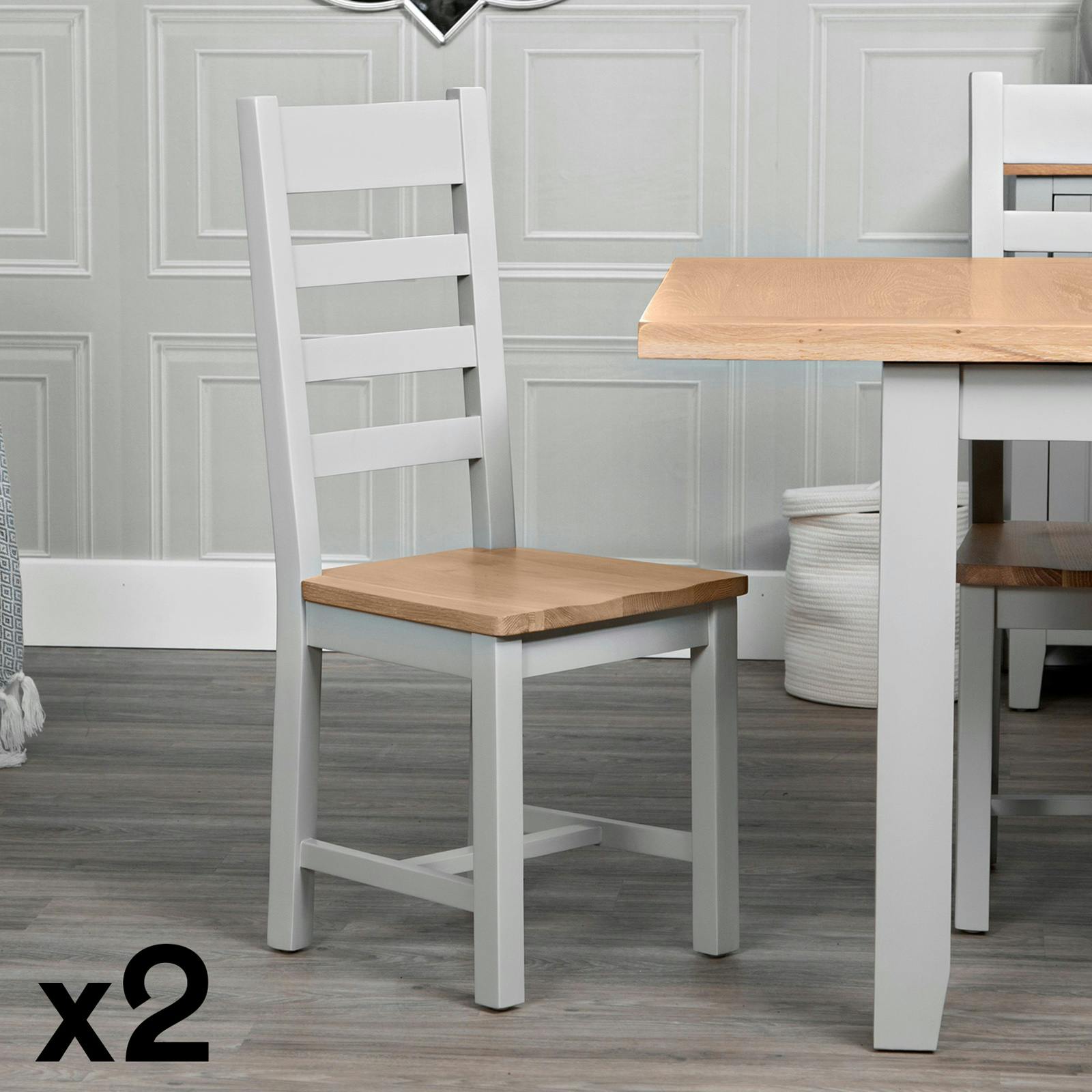 Chaise grise assise bois avec barreaux (lot de 2) PAROS