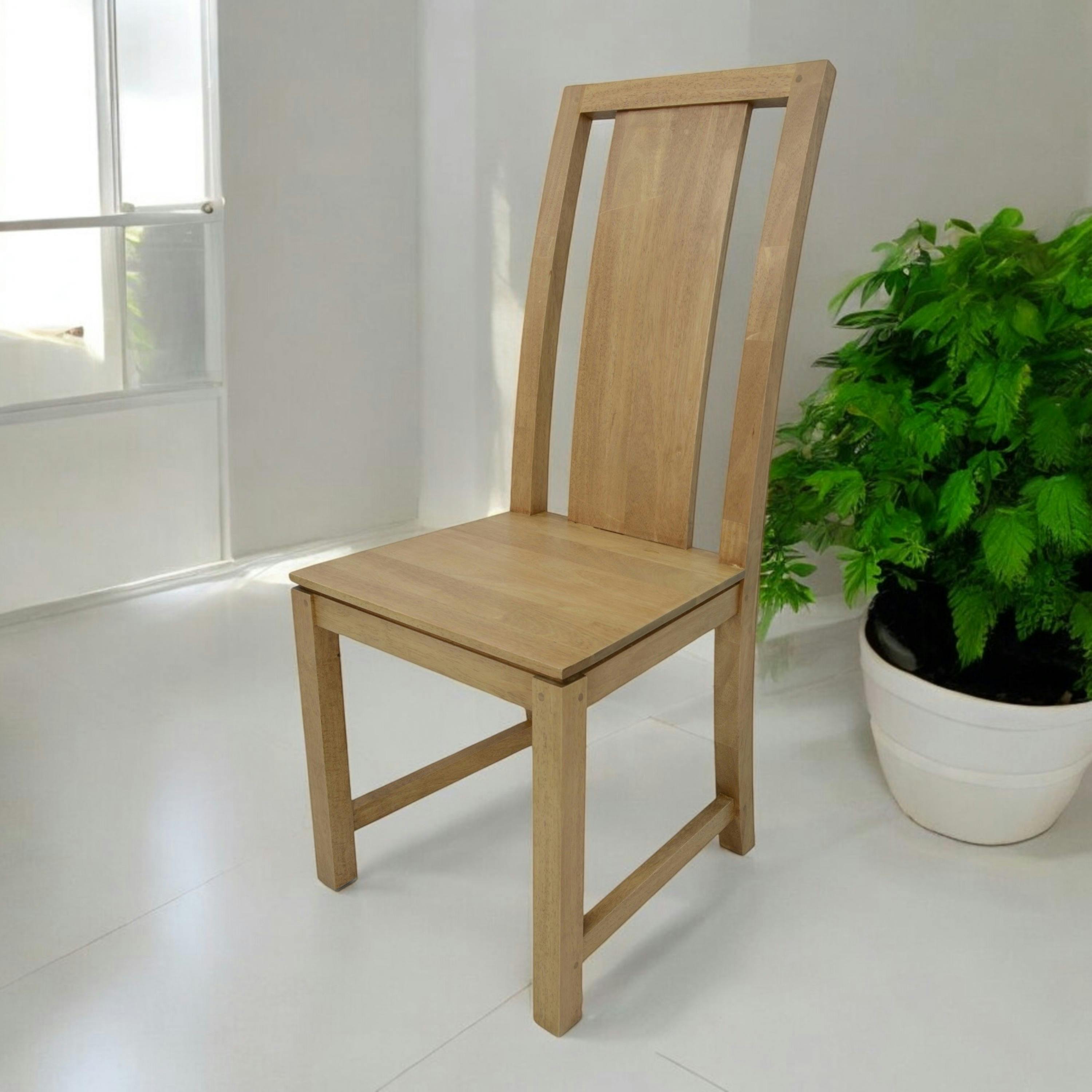 Chaise Hévéa dossier haut 45x52x105cm HELENA