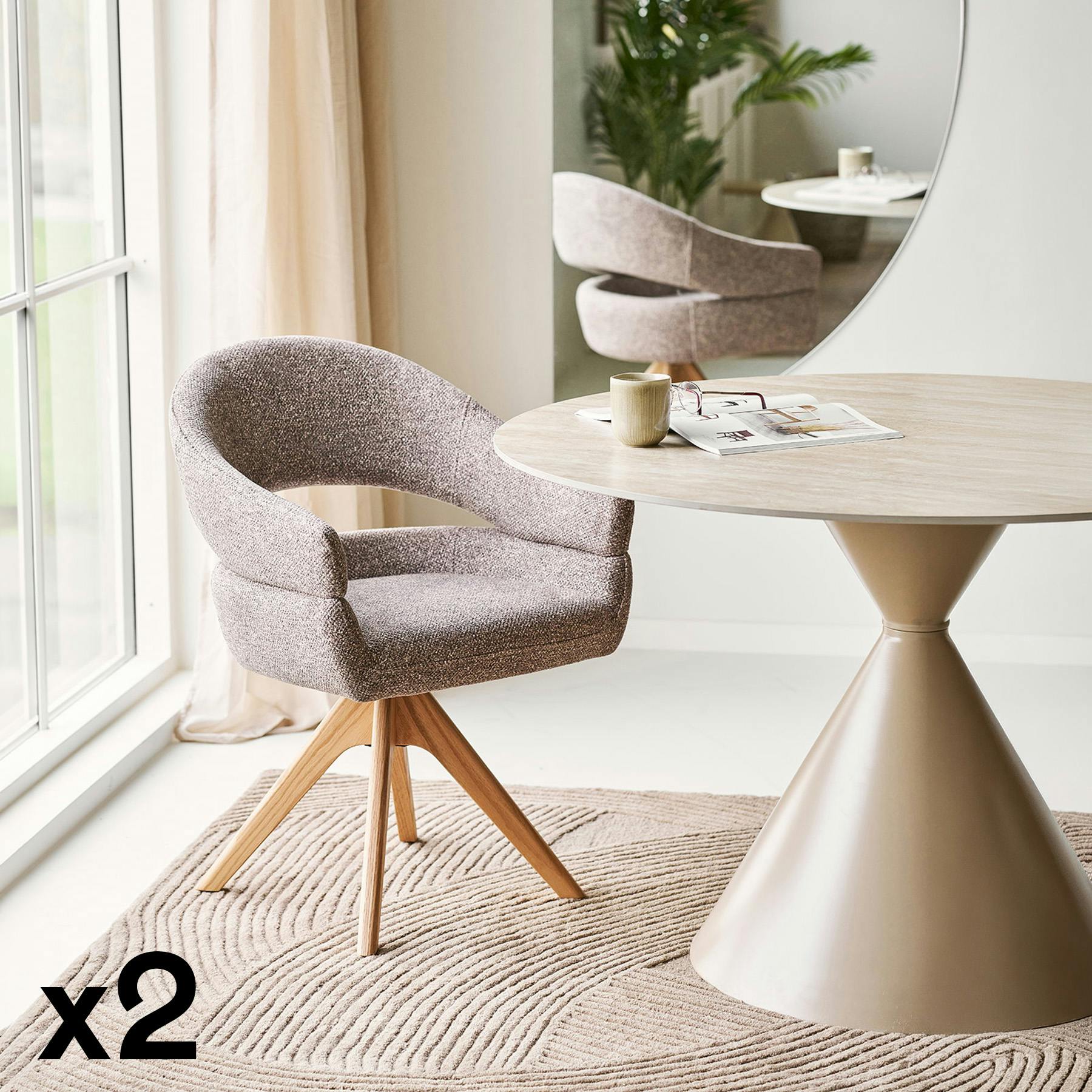 Chaise pivotante brune design avec pied chêne (lot de 2) MONTREUX
