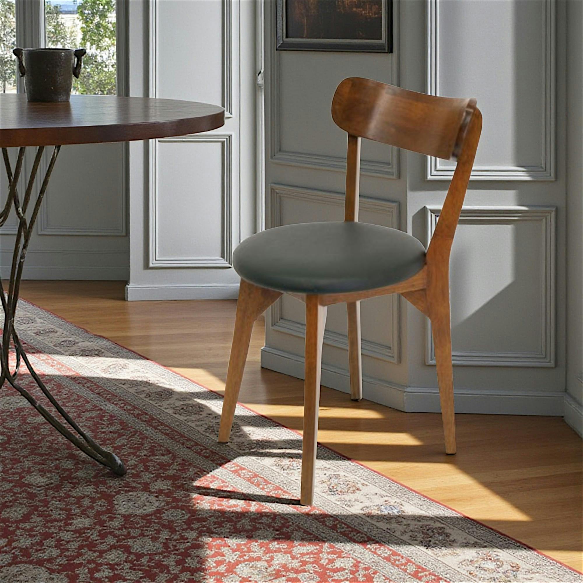 Chaise vintage arrondie hévéa SIXTIES