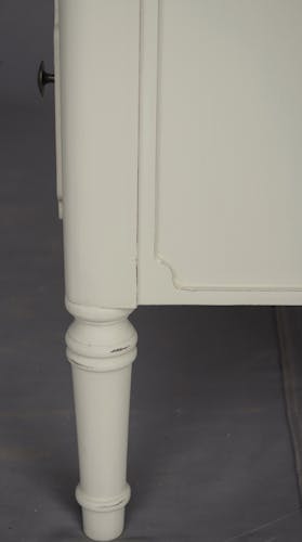 Commode bicolore patiné crème foncée, chic subtil,  plateau marqueterie 3 tiroirs SIMONE L80X H80XP40 AMADEUS
