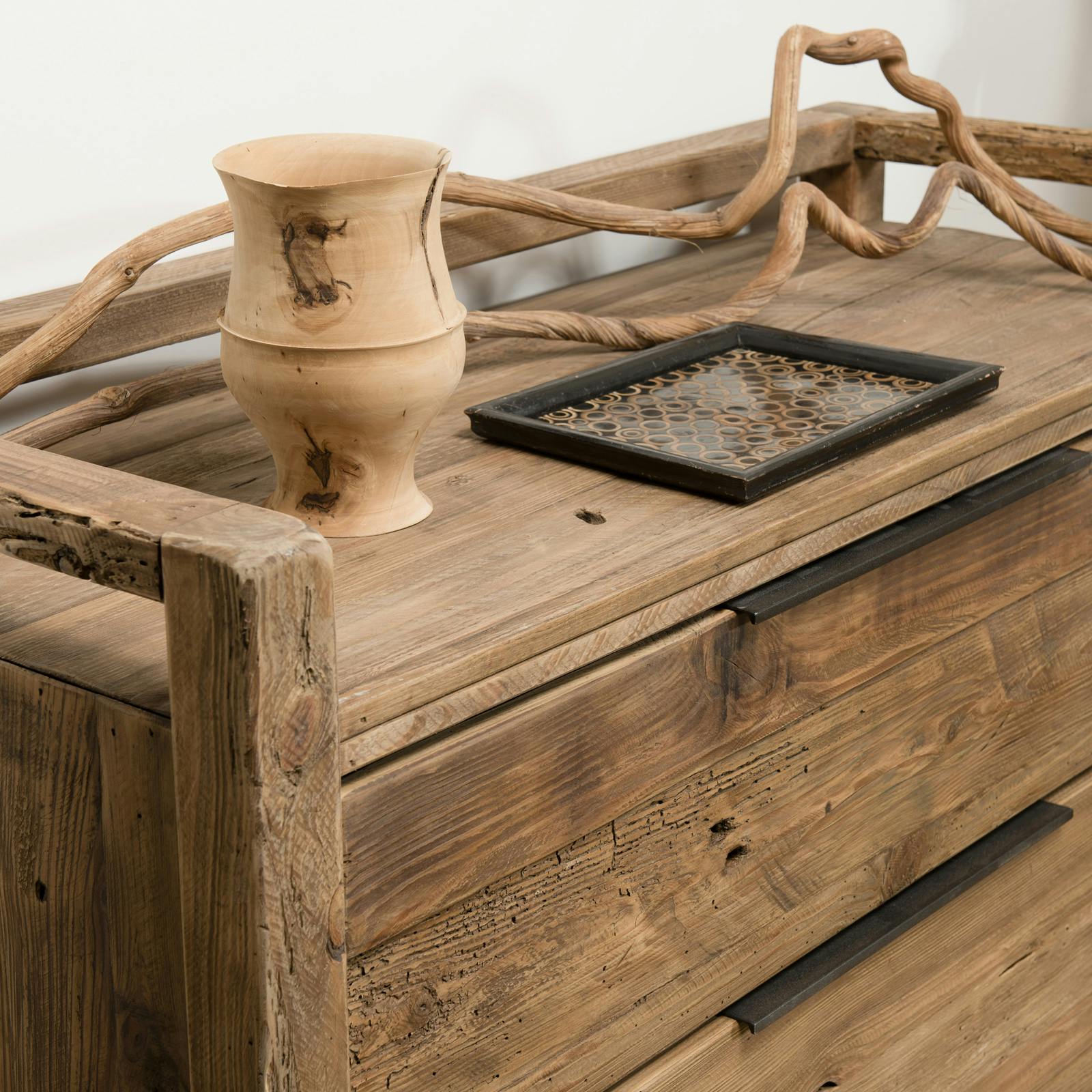 Commode en bois de pin recyclé 2 tiroirs DENVER