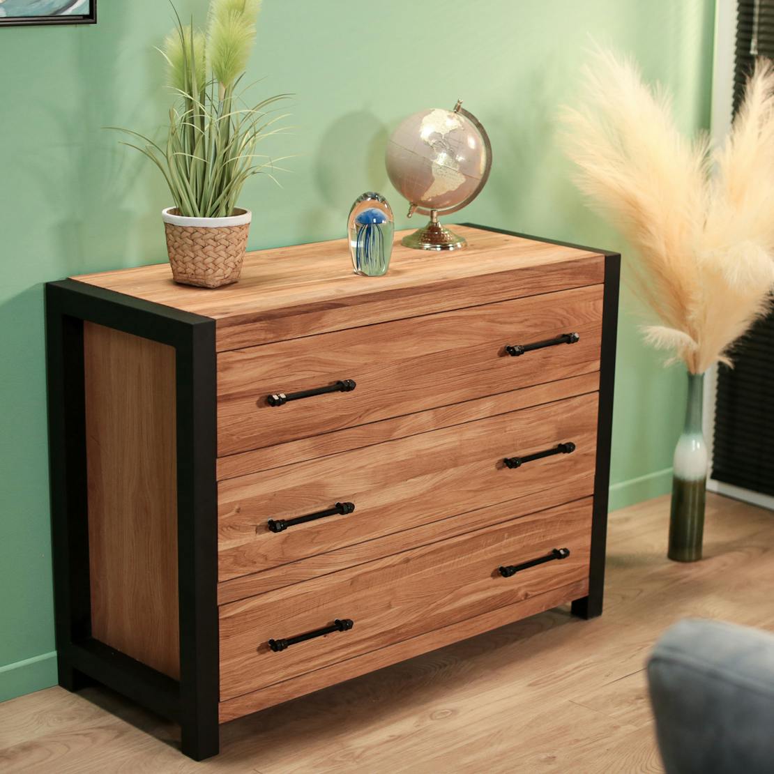 Commodes : en teck, en chêne...| Meubles de Chambre | Pier Import