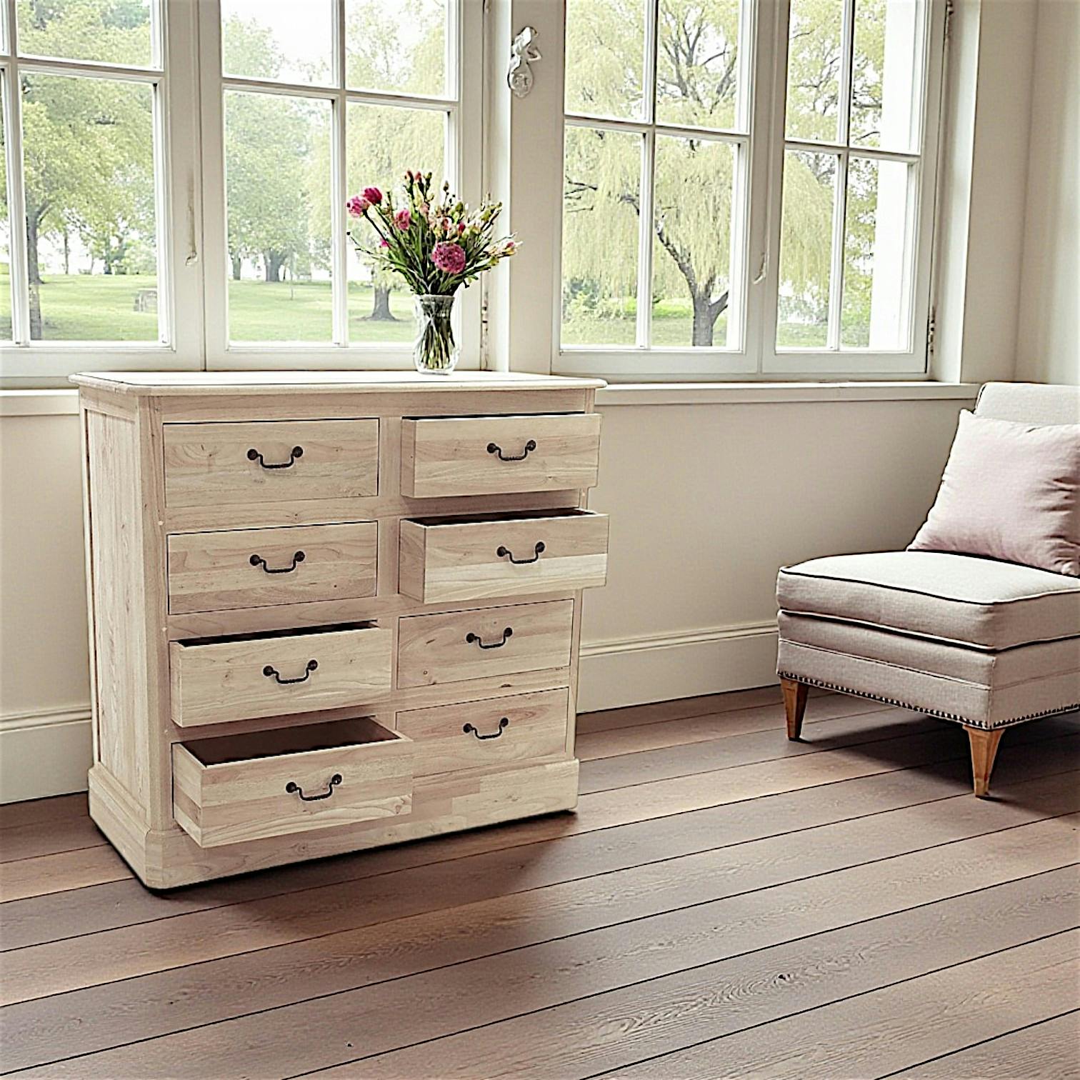 Commode Hévéa 8 tiroirs 120x50x110cm TRADITION