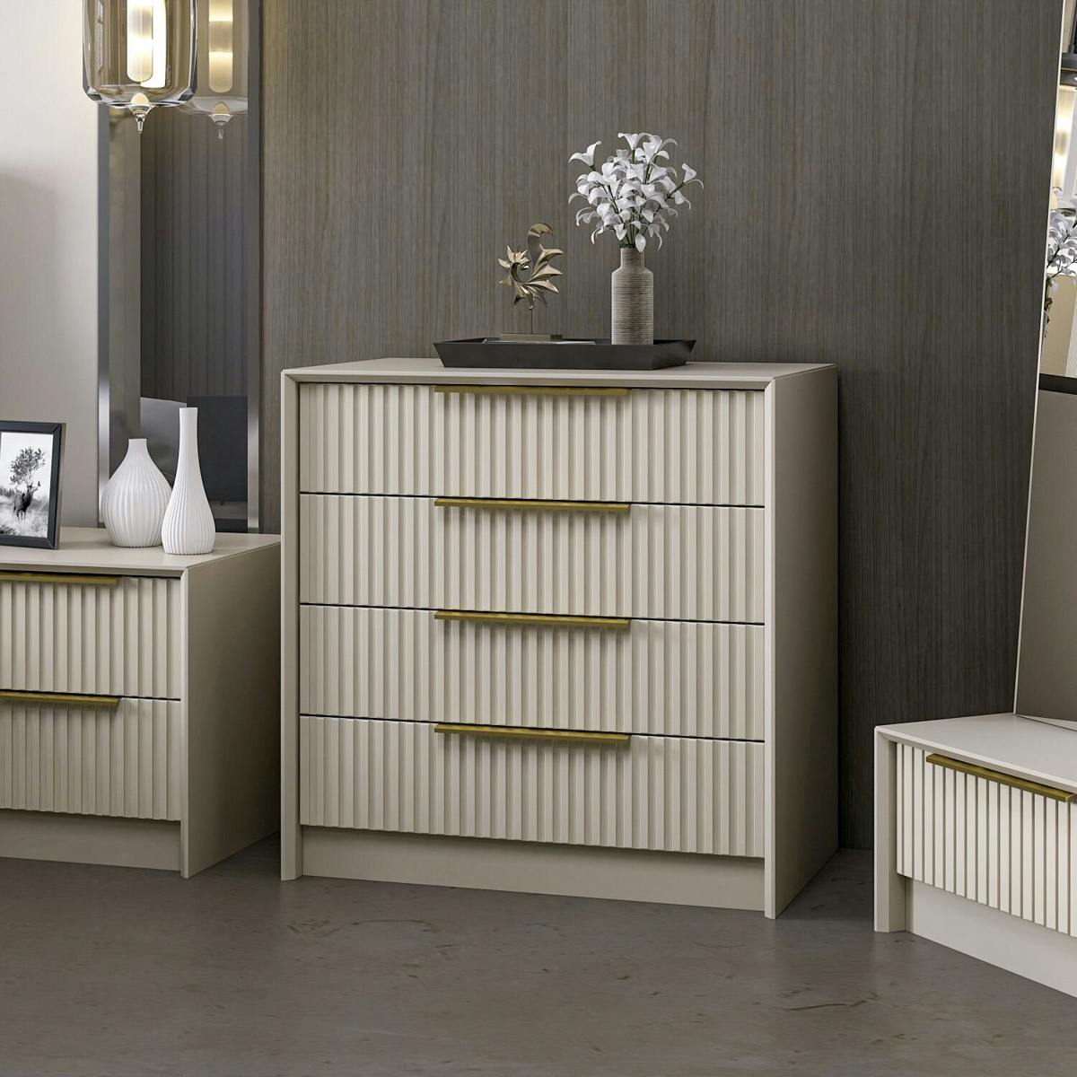 Commode moderne 4 tiroirs beige, façade rainurée BYRON