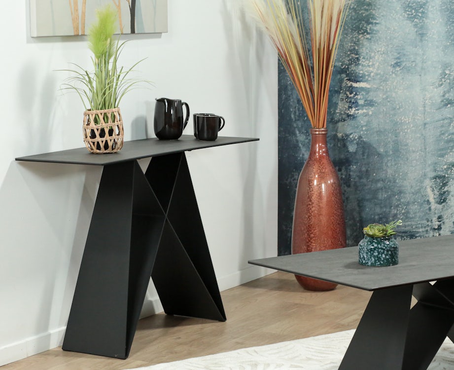 Console design en céramique anthracite LOMBARDIE | Consoles | Pier Import