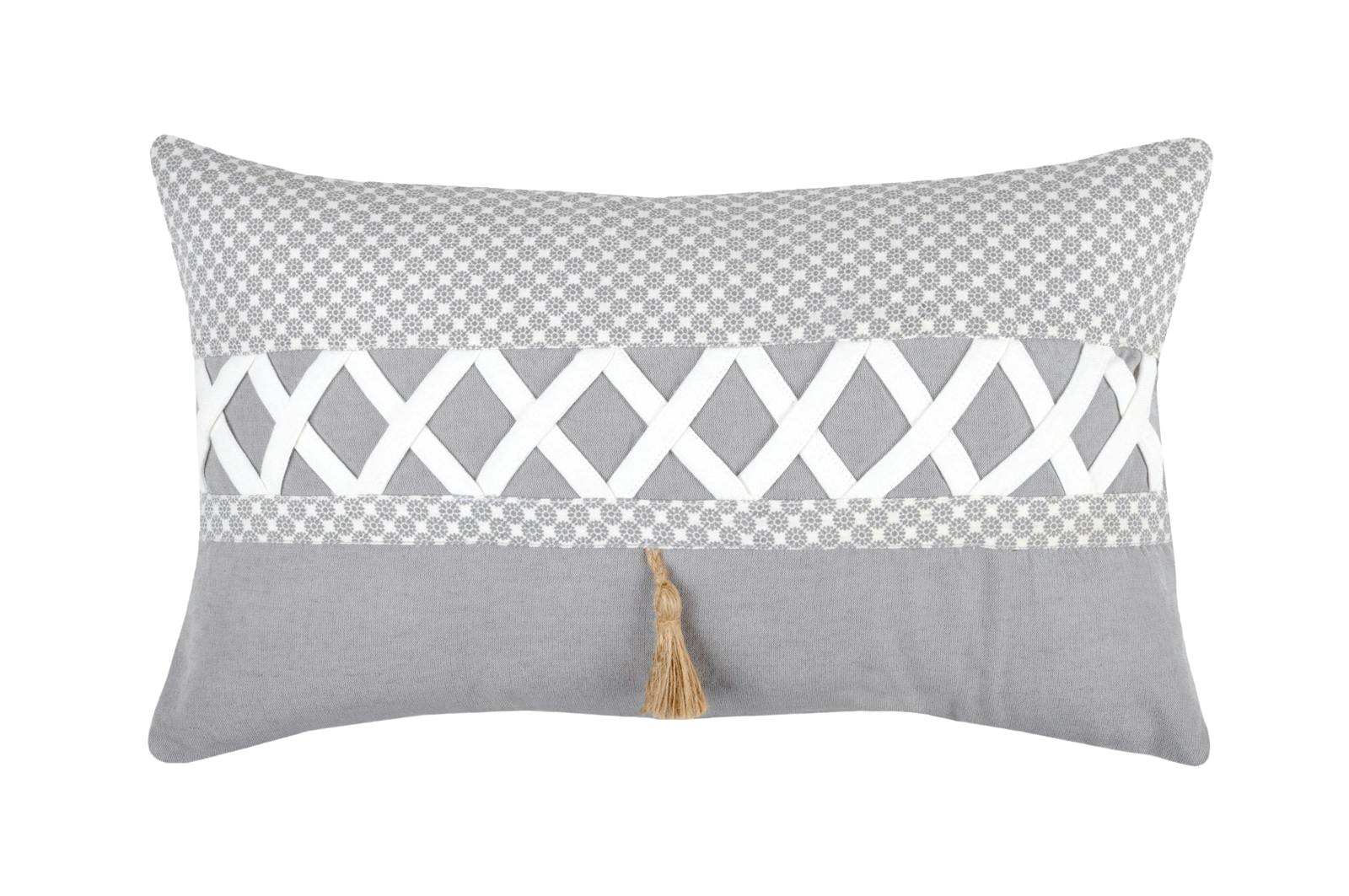Coussin 30x50cm gris et blanc à motifs et bande croisillons blanc NELIA
