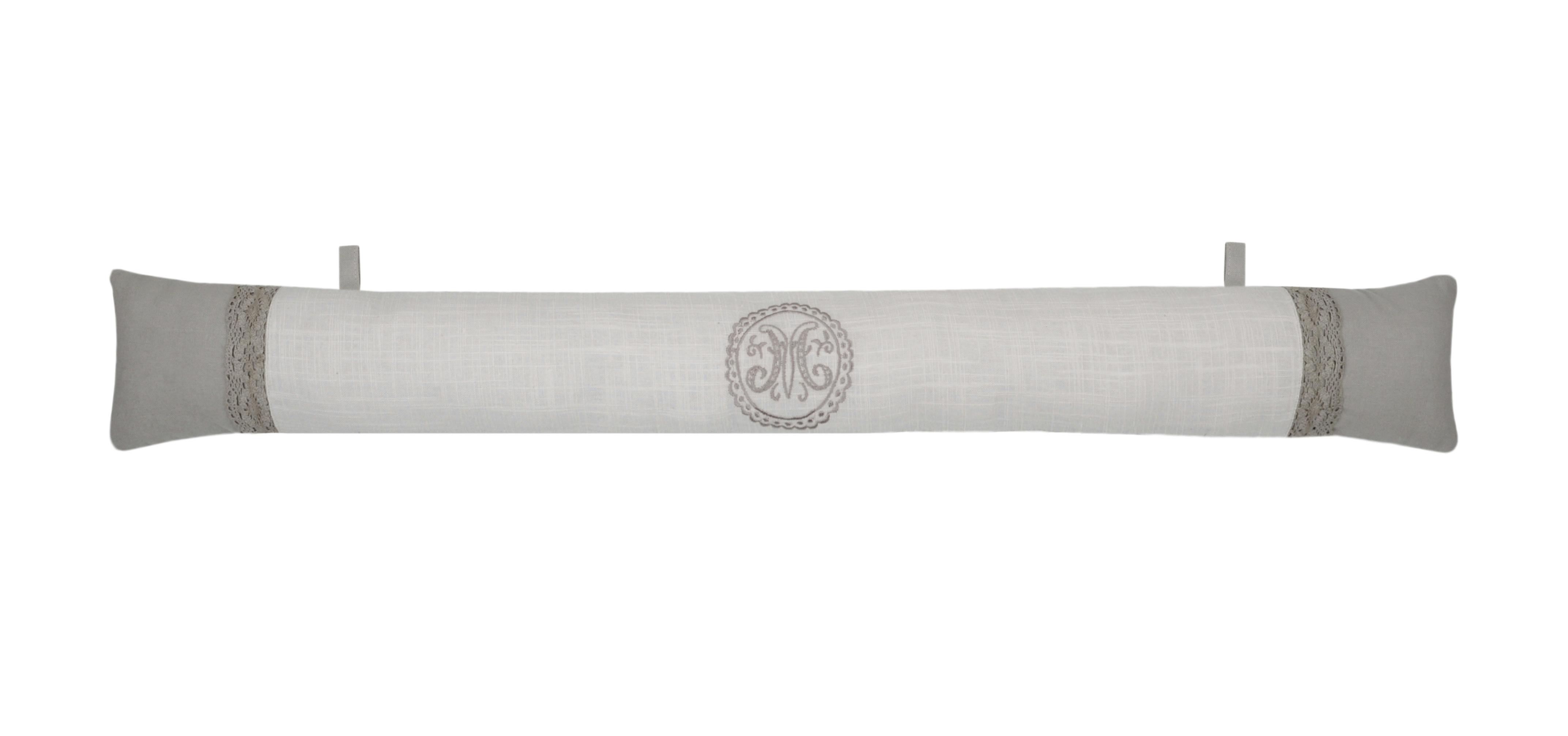 Coussin bas de porte gris avec dentelle et écusson brodé 90x10cm en coton MARIE