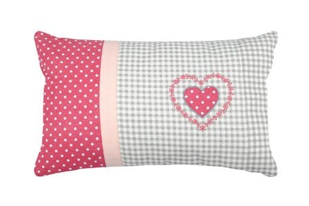 Coussin Charme écru et fuschia à pois décor coeur et bande rose 30x50cm 100% coton BAILEY