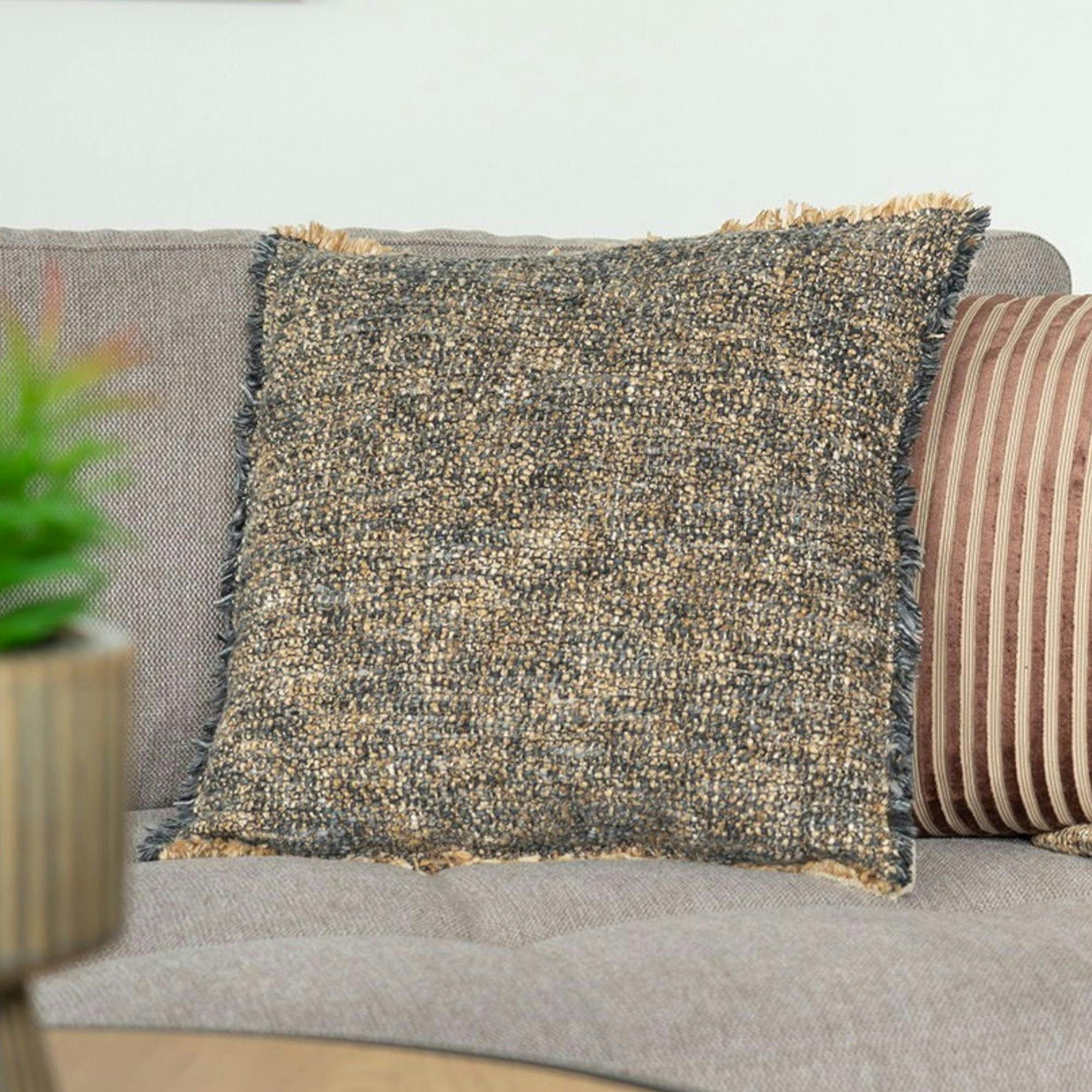 Coussin déco bleu et beige à franges BRUGES
