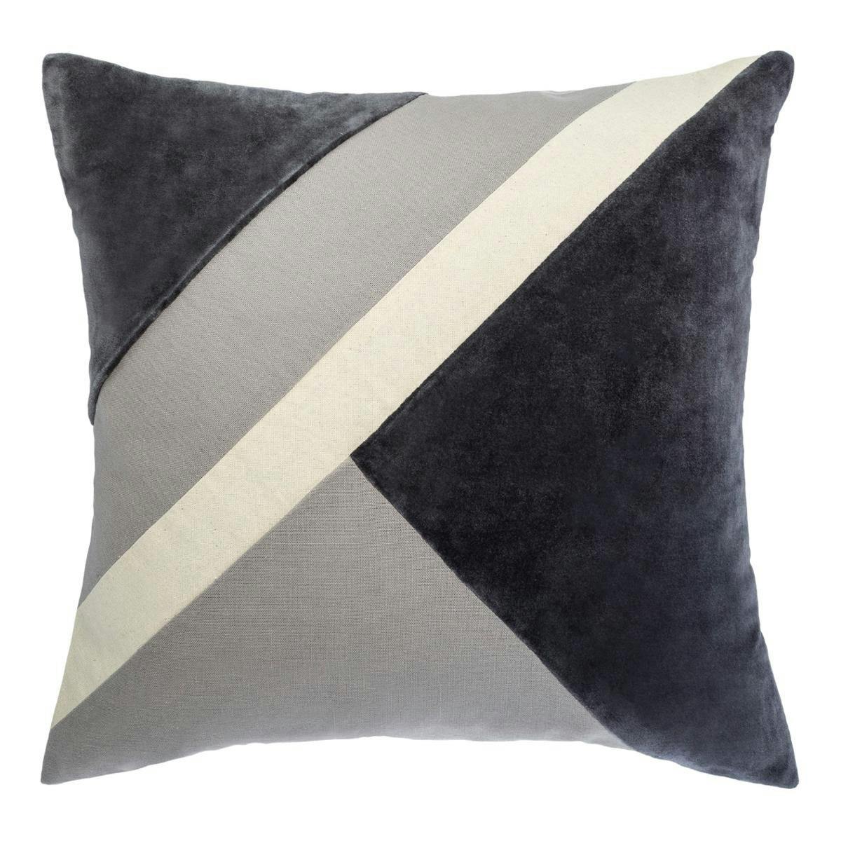 Coussin patchwork en velours côtelé gris