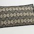 Coussin rectangle housse 100% coton noir et taupe avec motifs berbères 30x50cm