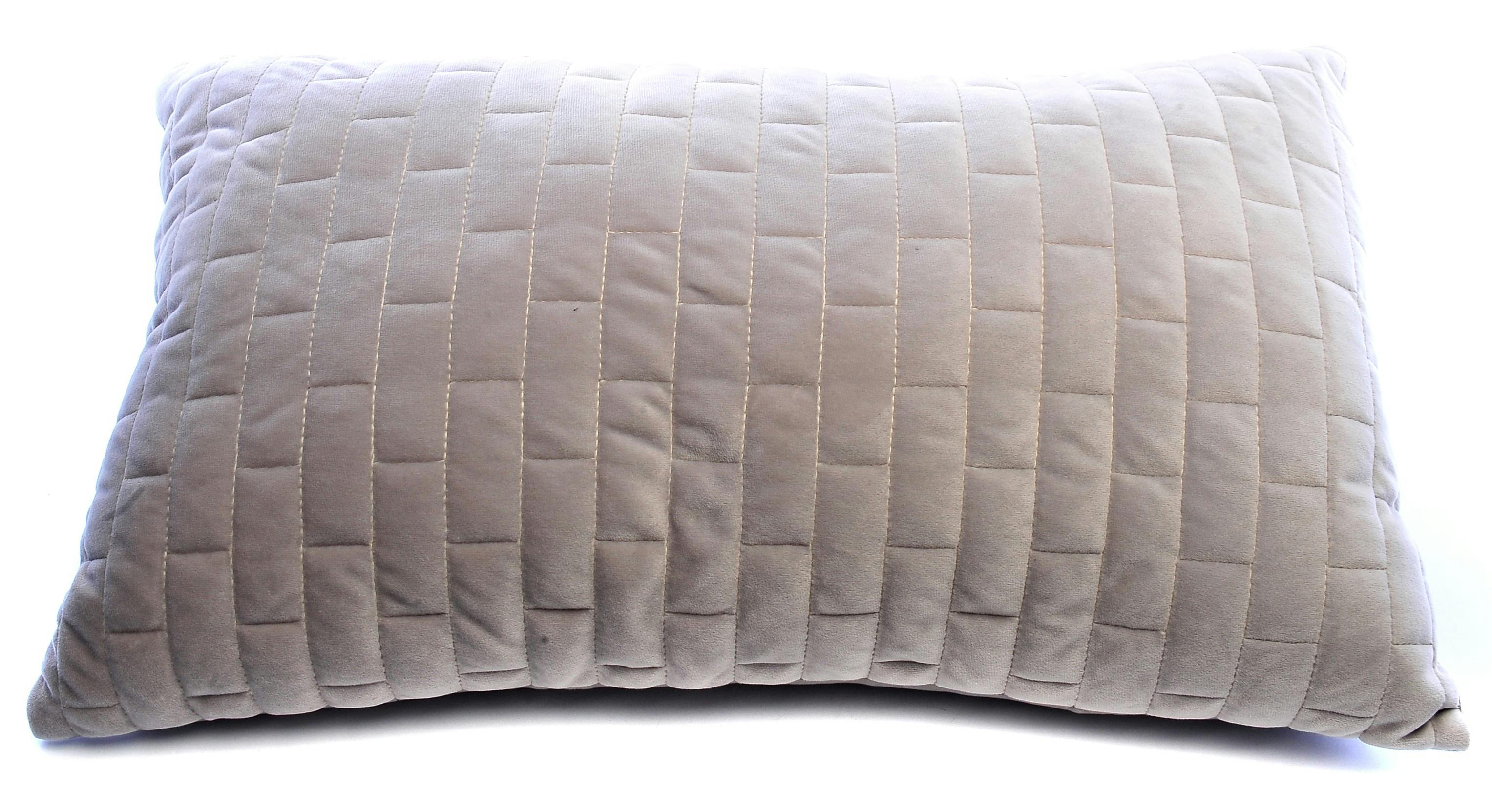 Coussin touché doux matelassé couleur beige taupe 50x30cm