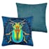 Coussin velours bleu motif scarabée 40 x 40 cm