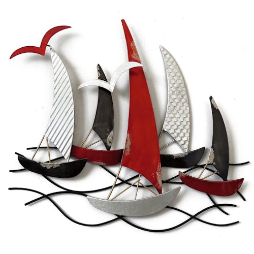 Décoration murale Régate de bateaux avec mouettes rouges, noirs et argentés en métal 44x39cm