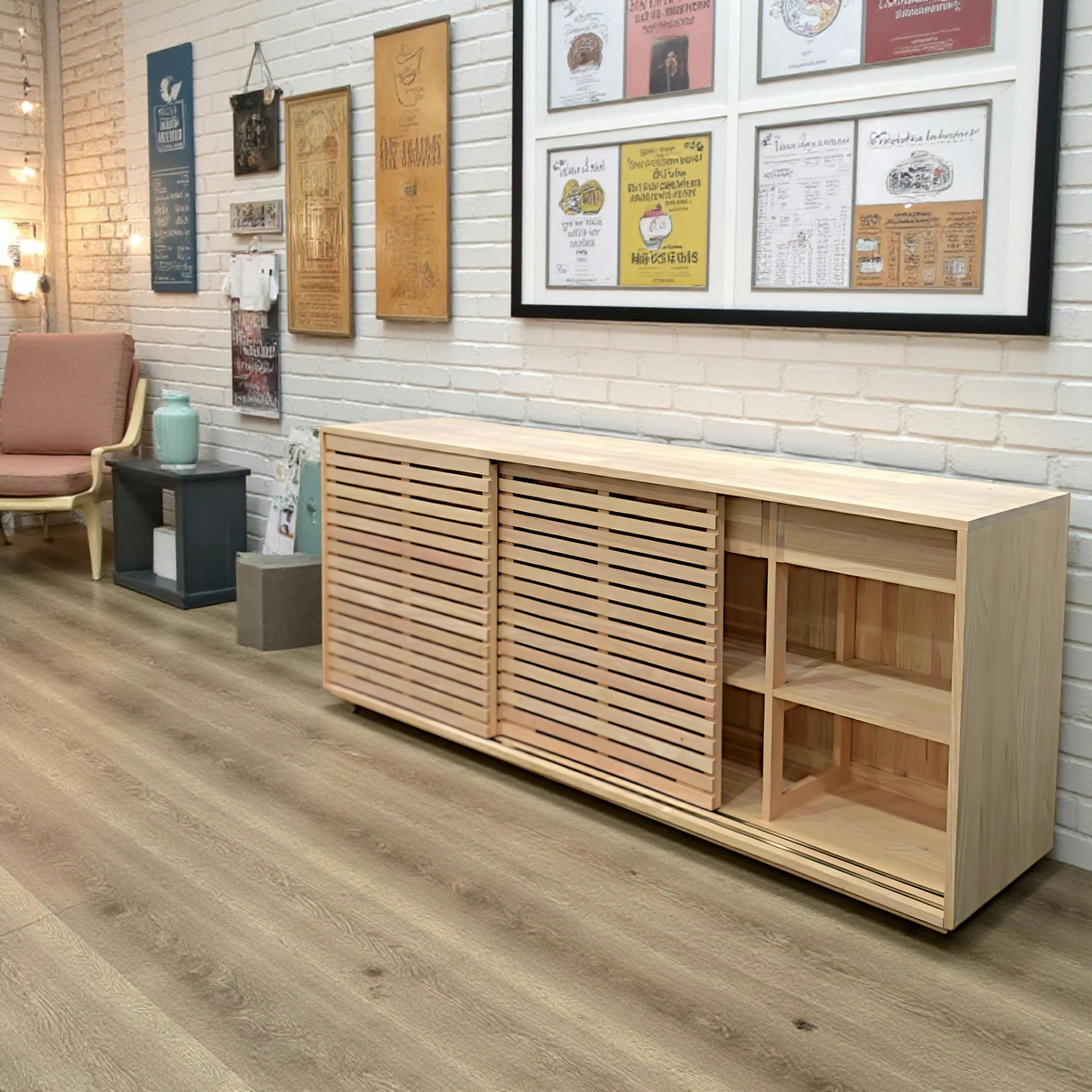 Enfilade / Buffet long Hévéa 3 portes coulissantes Persiennes, 4 tiroirs intérieurs 200x45x80cm NEW ORLEANS