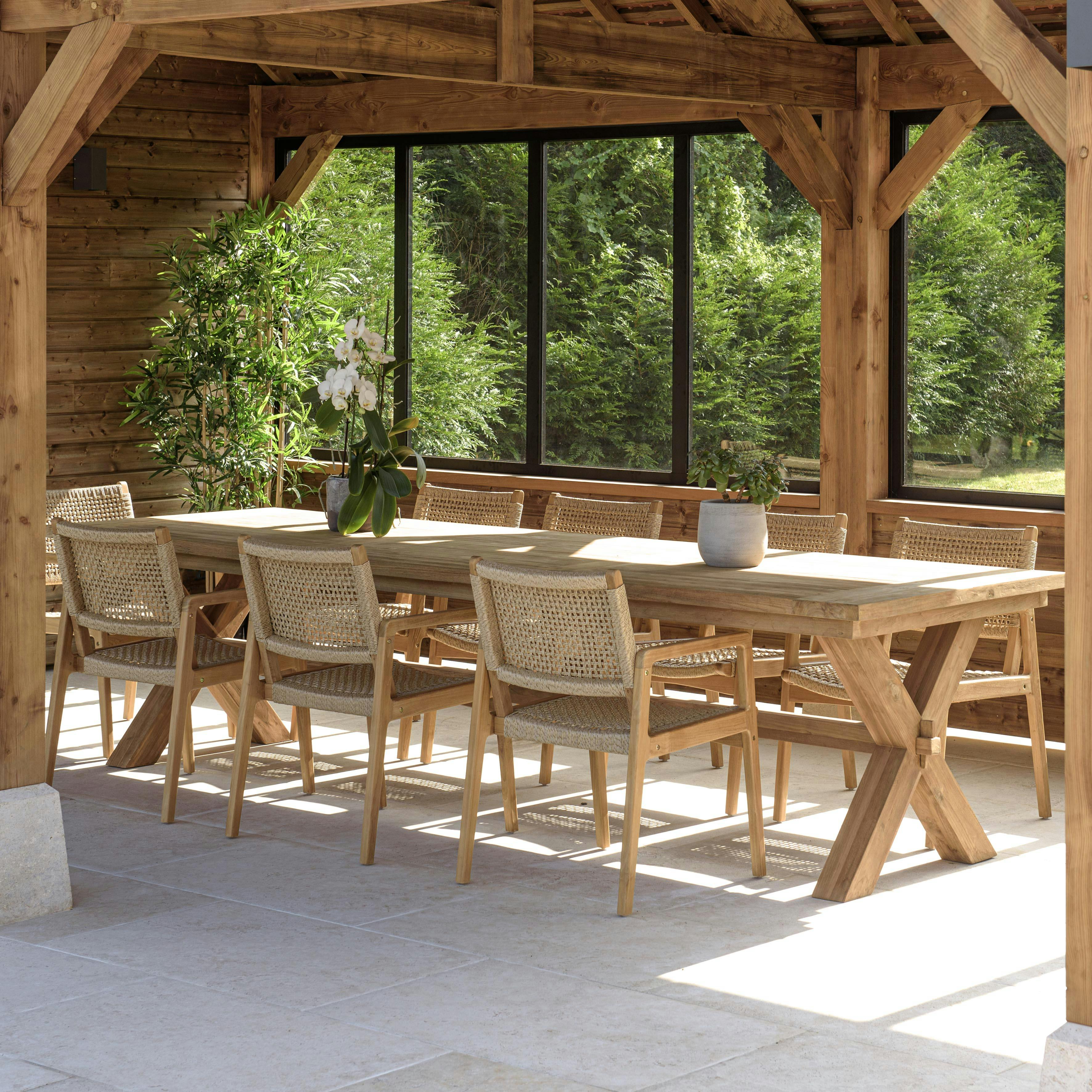 Ensemble de jardin table 320 cm et 8 fauteuils en rotin synthétique LUMIO