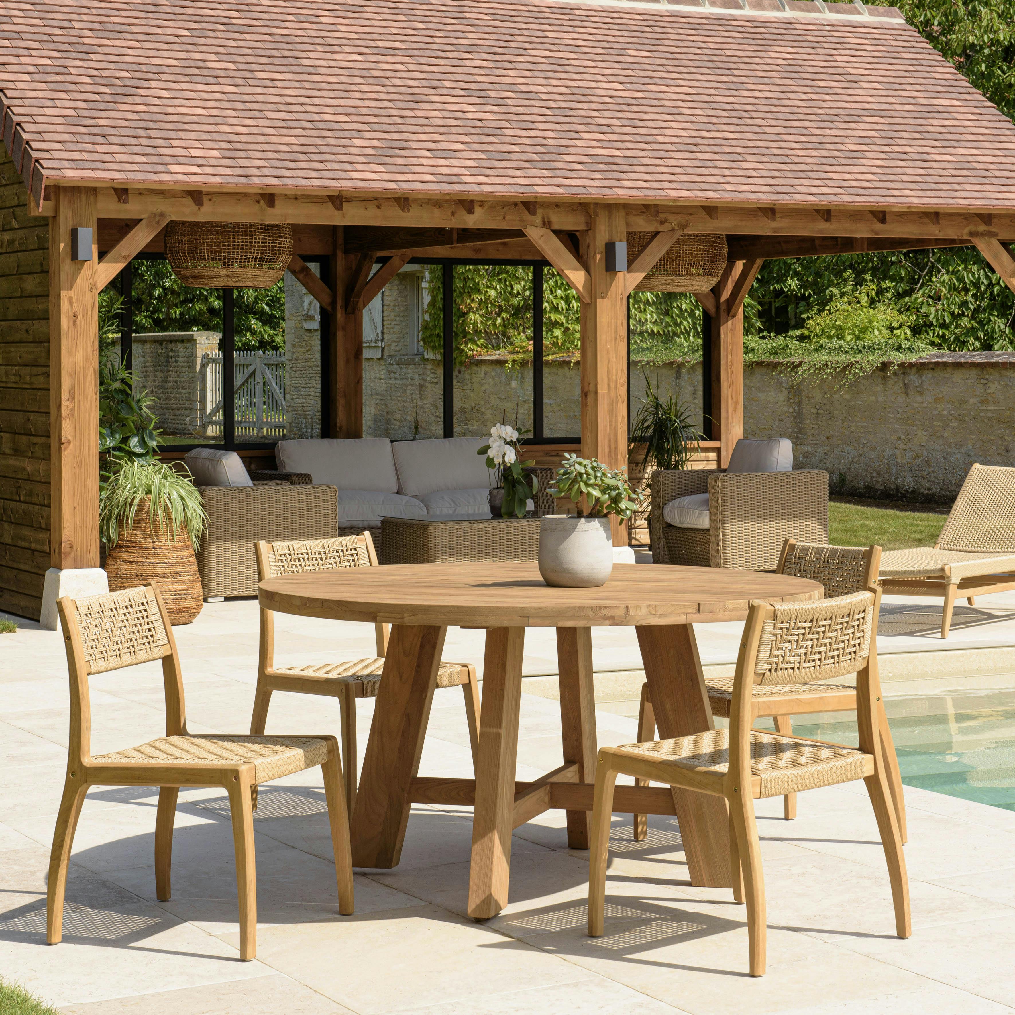 Ensemble de jardin Table ronde 150 cm 4 chaises  rotin synthétique LUMIO