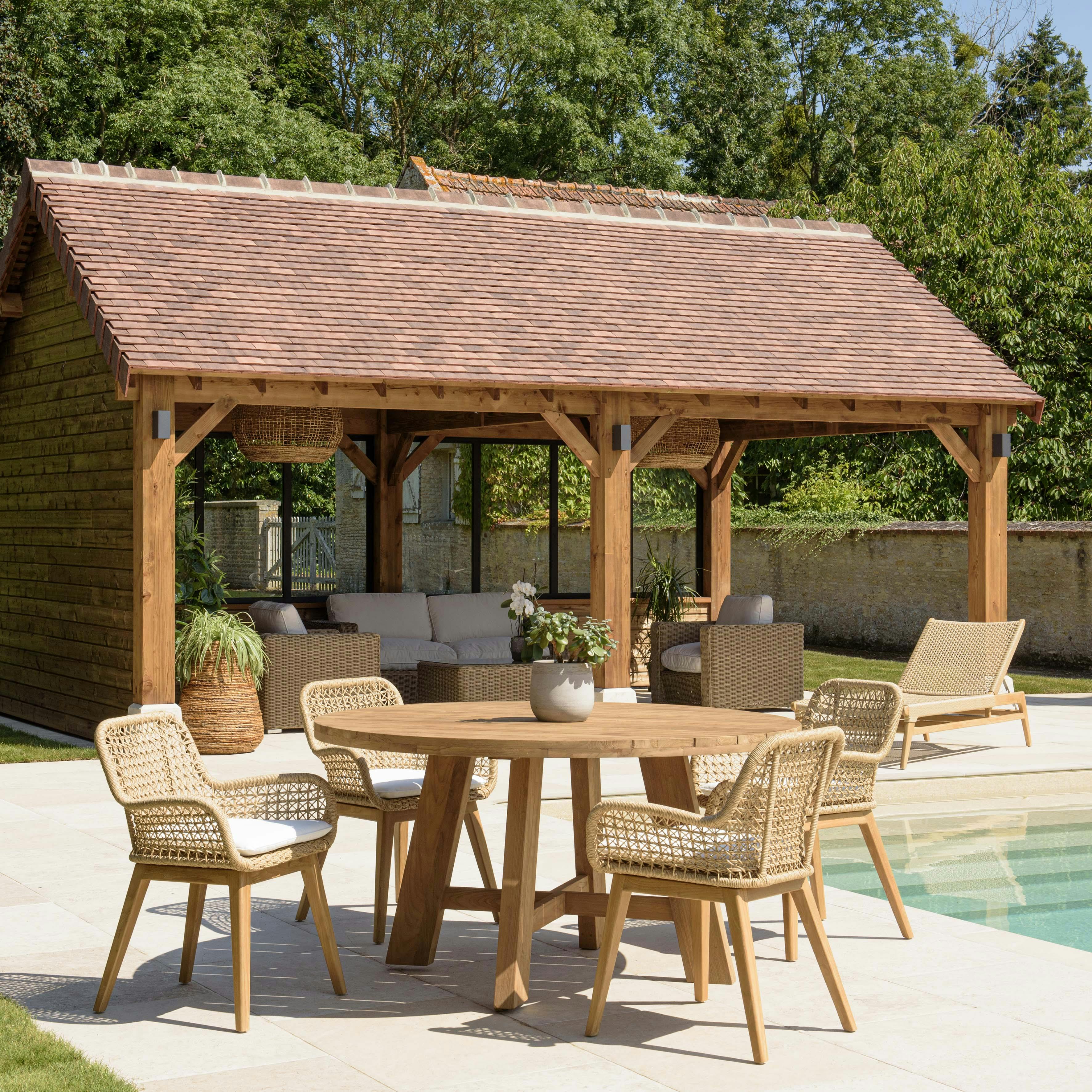 Ensemble de jardin Table ronde 4 fauteuils ecrus arrondis LUMIO