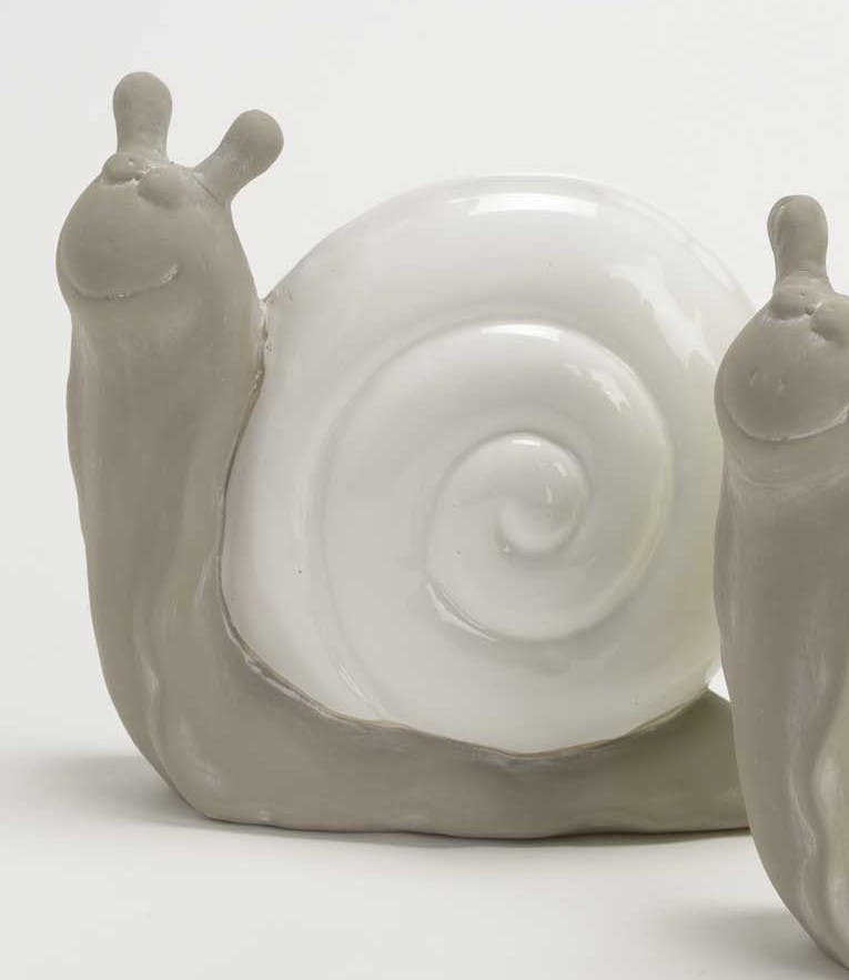 Escargot céramique taupe coquille blanche aspect brillant et mat 17x6x15cm