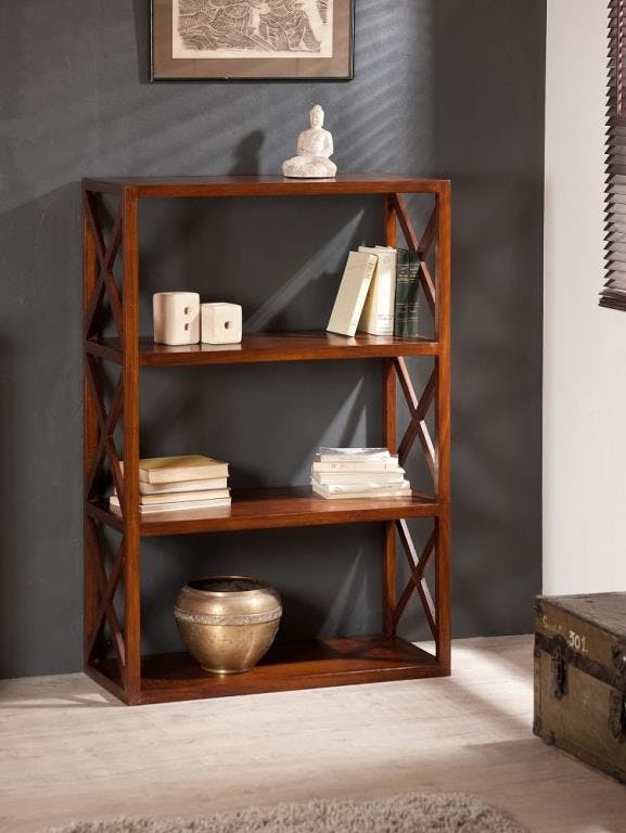 Bibliotheque etagere en bois fonce avec croisillons de style exotique