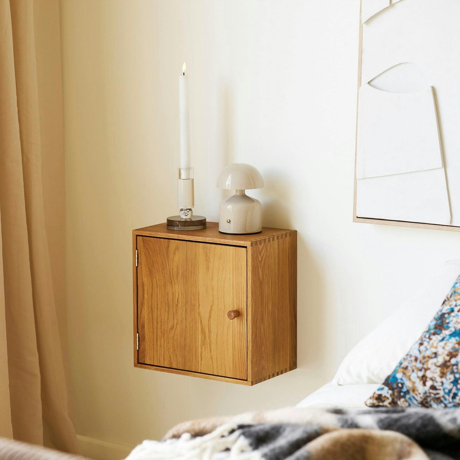 Etagère cube avec porte en bois de chêne 30 cm VARDE