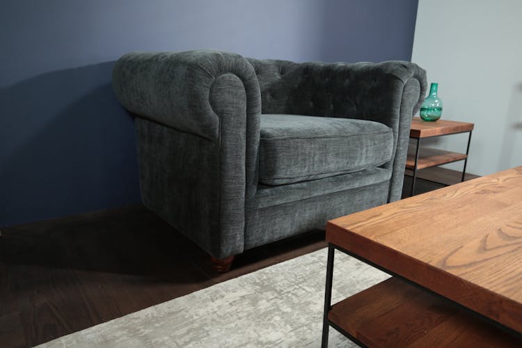 Fauteuil chesterfield en tissu anthracite chiné YORK