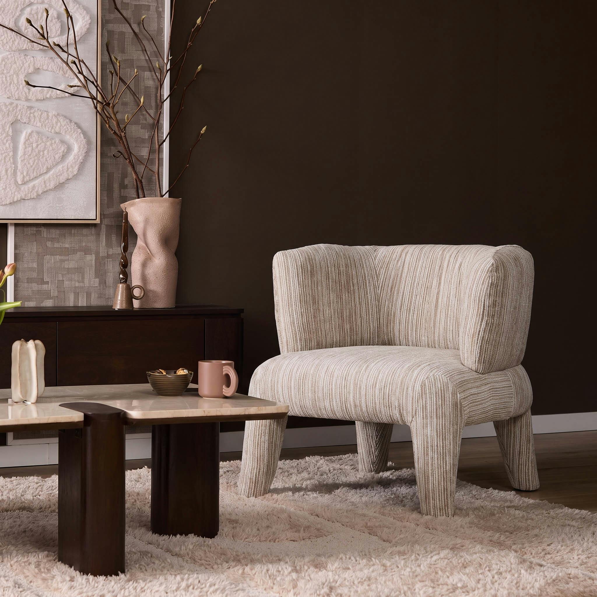 Fauteuil de salon design à rayures beige CORTINA