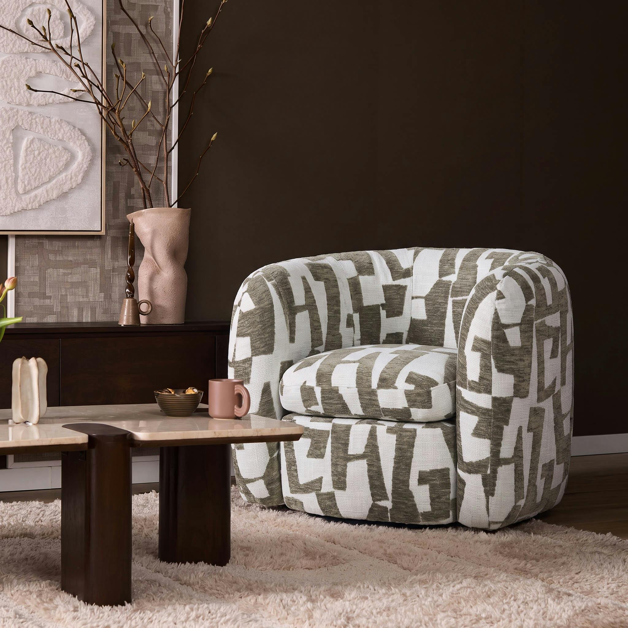 Fauteuil de salon rond vert à motif art déco CORTINA