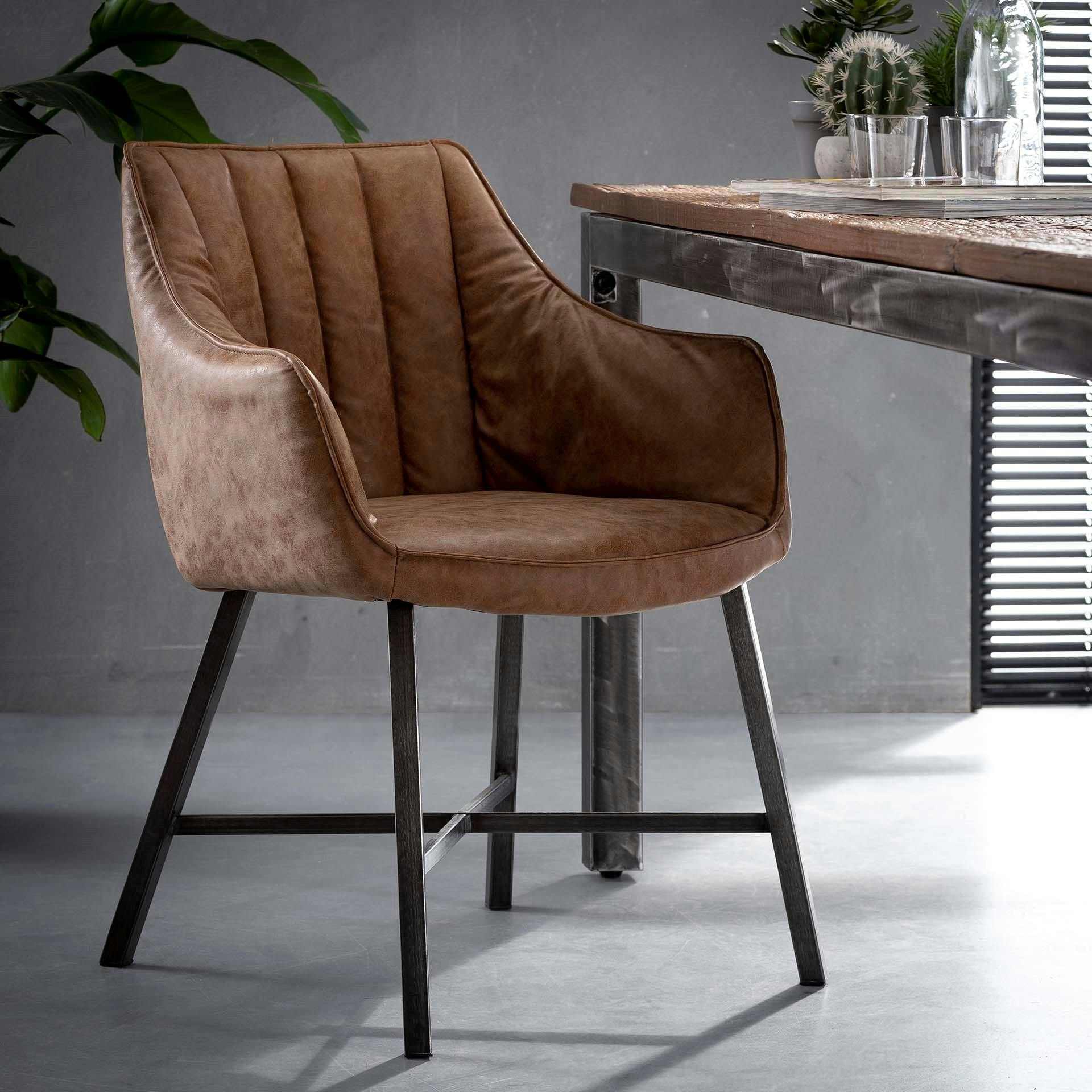 Chaise fauteuil en tissu marron pieds metal style contemporain