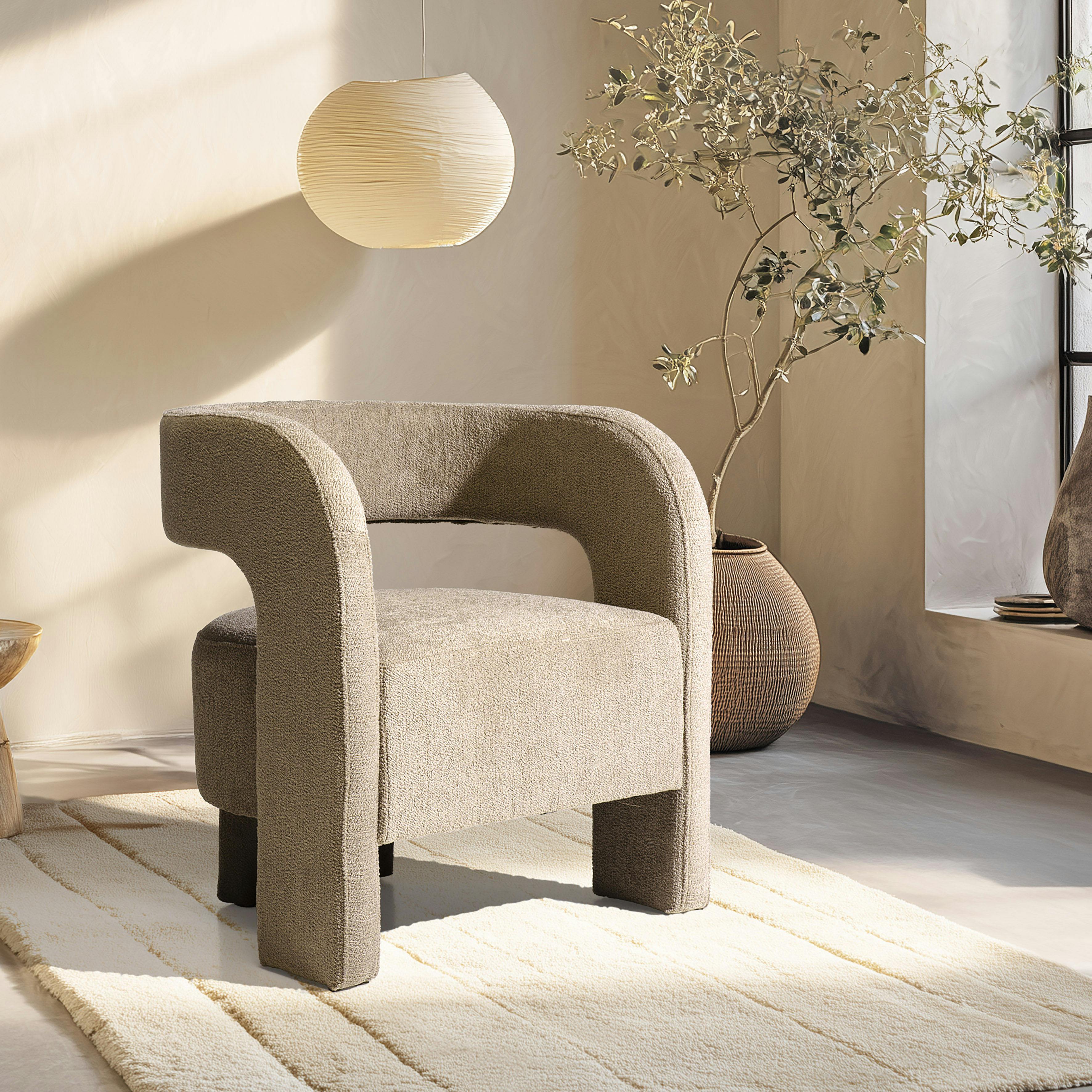 Fauteuil design en tissu beige CASTILLE