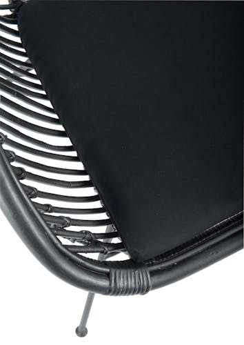 Fauteuil en rotin noir + coussin d'assise H90cm