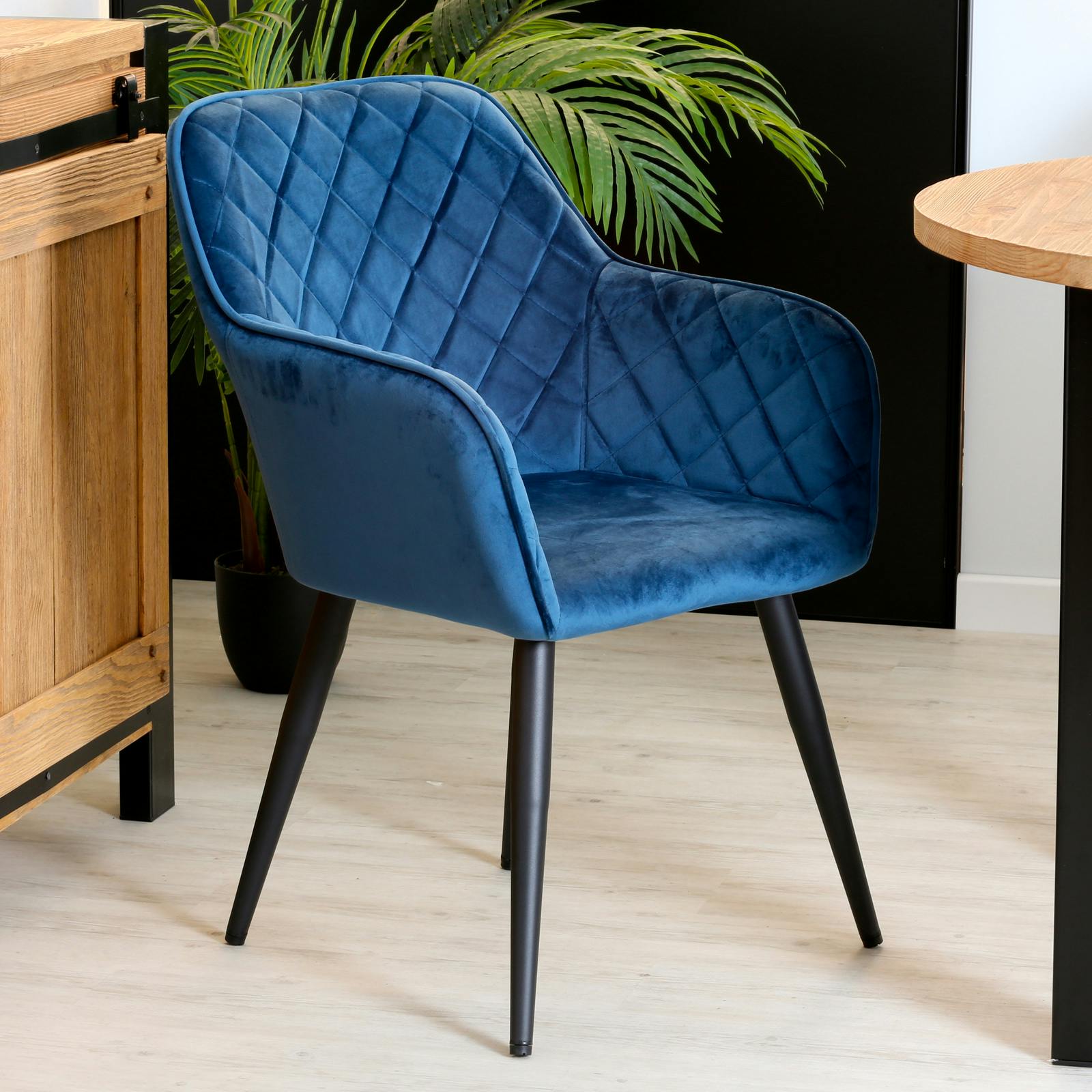 Fauteuil en velours MALMOE