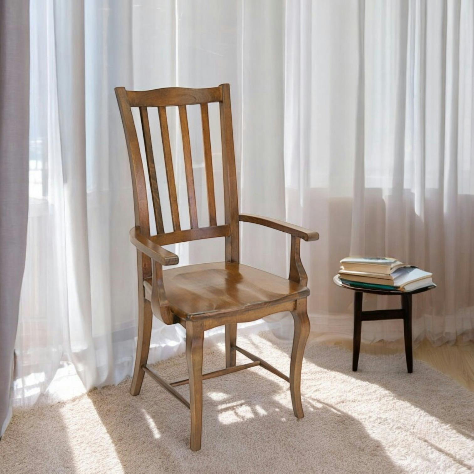Fauteuil TRADITION galbe en hévéa