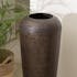 Grand vase couleur cuivre/noir vieilli avec gravures H88 cm NADOR