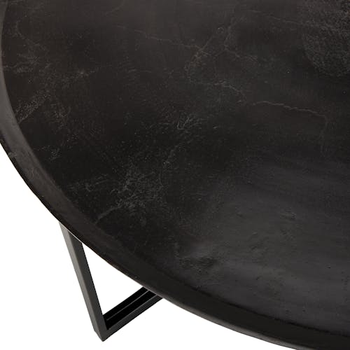 Table basse ronde en metal noir de style contemporain
