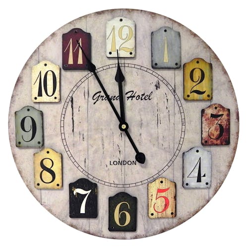 Horloge "Grand hotel London" en bois naturel et chiffres multicolor D40cm