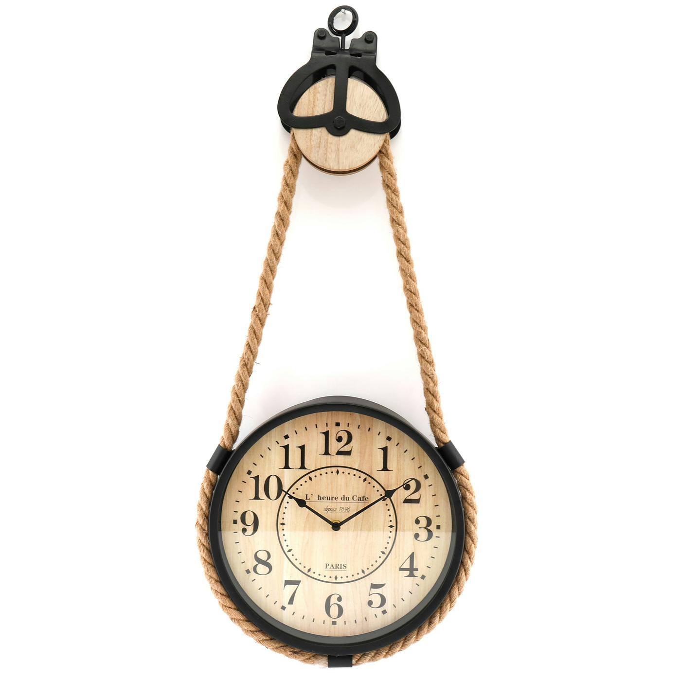Horloge murale avec poulie