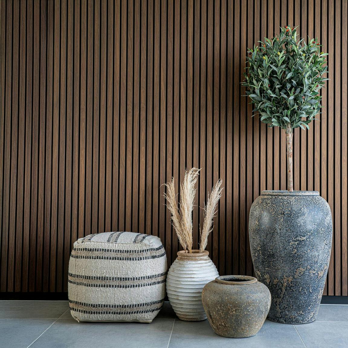 Jarre décorative en terre cuite grise effet vieilli H 69 cm