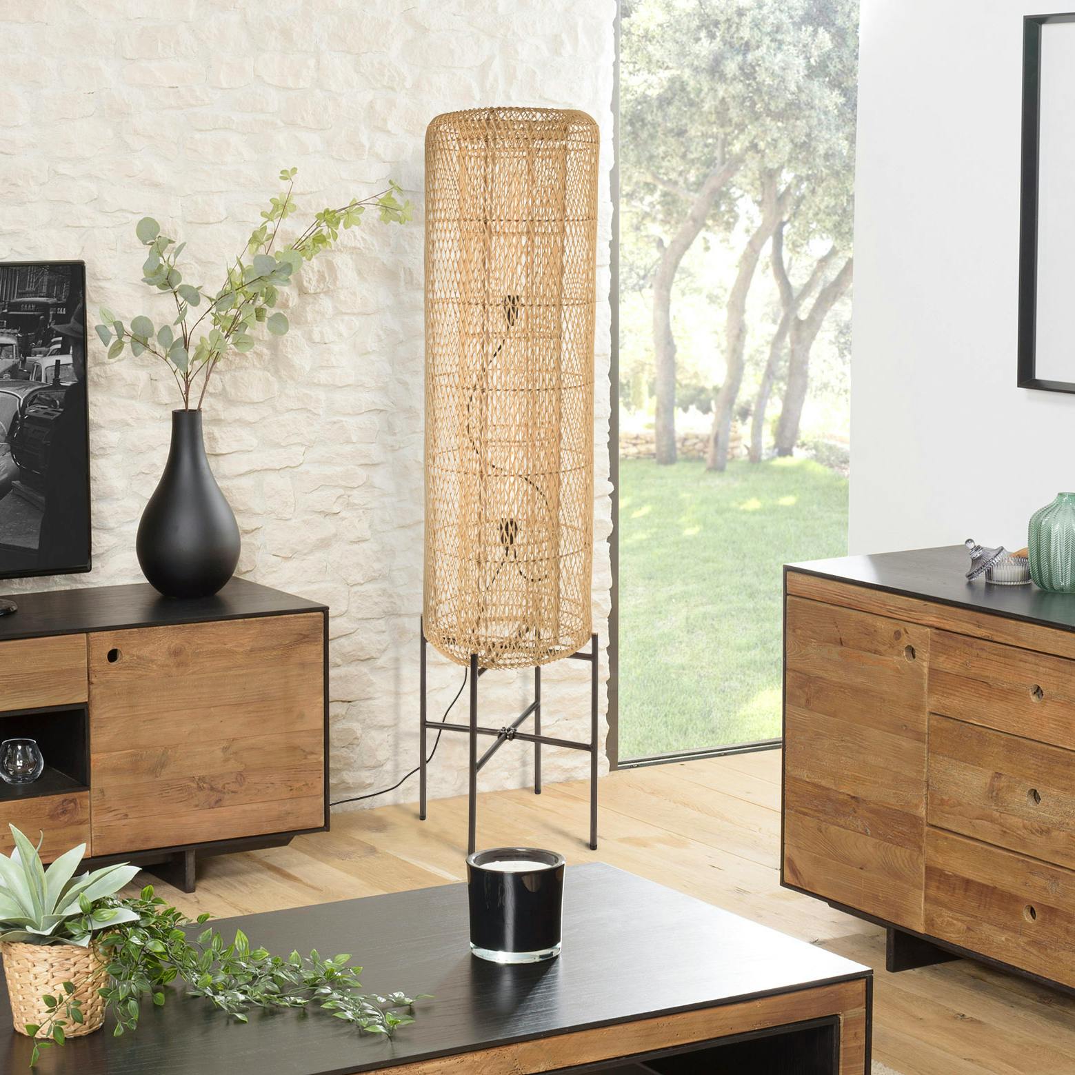 Lampadaire 39x39cm rotin naturel pieds acier noir FOLELLI