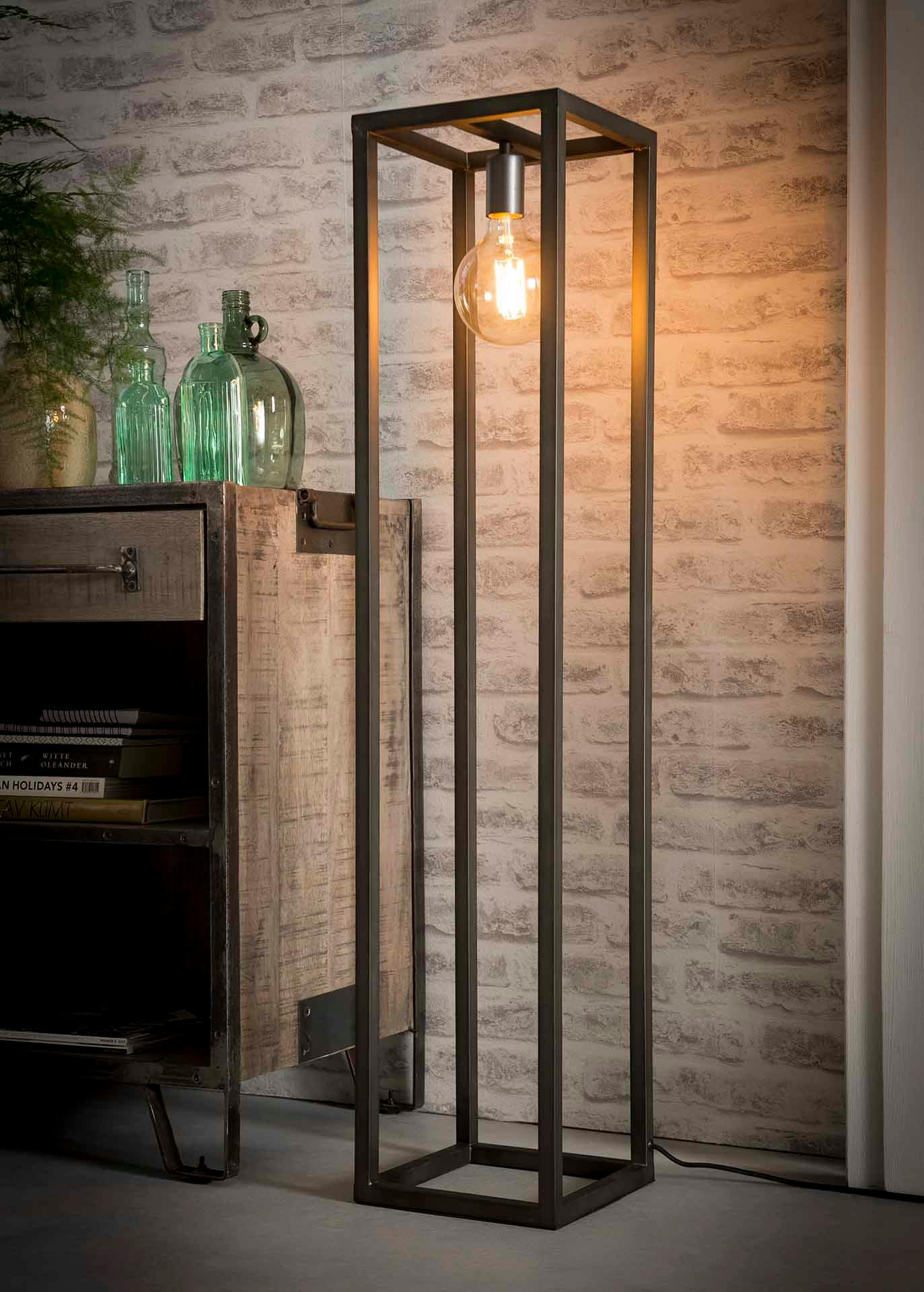 Lampadaire salon industriel cage RALF