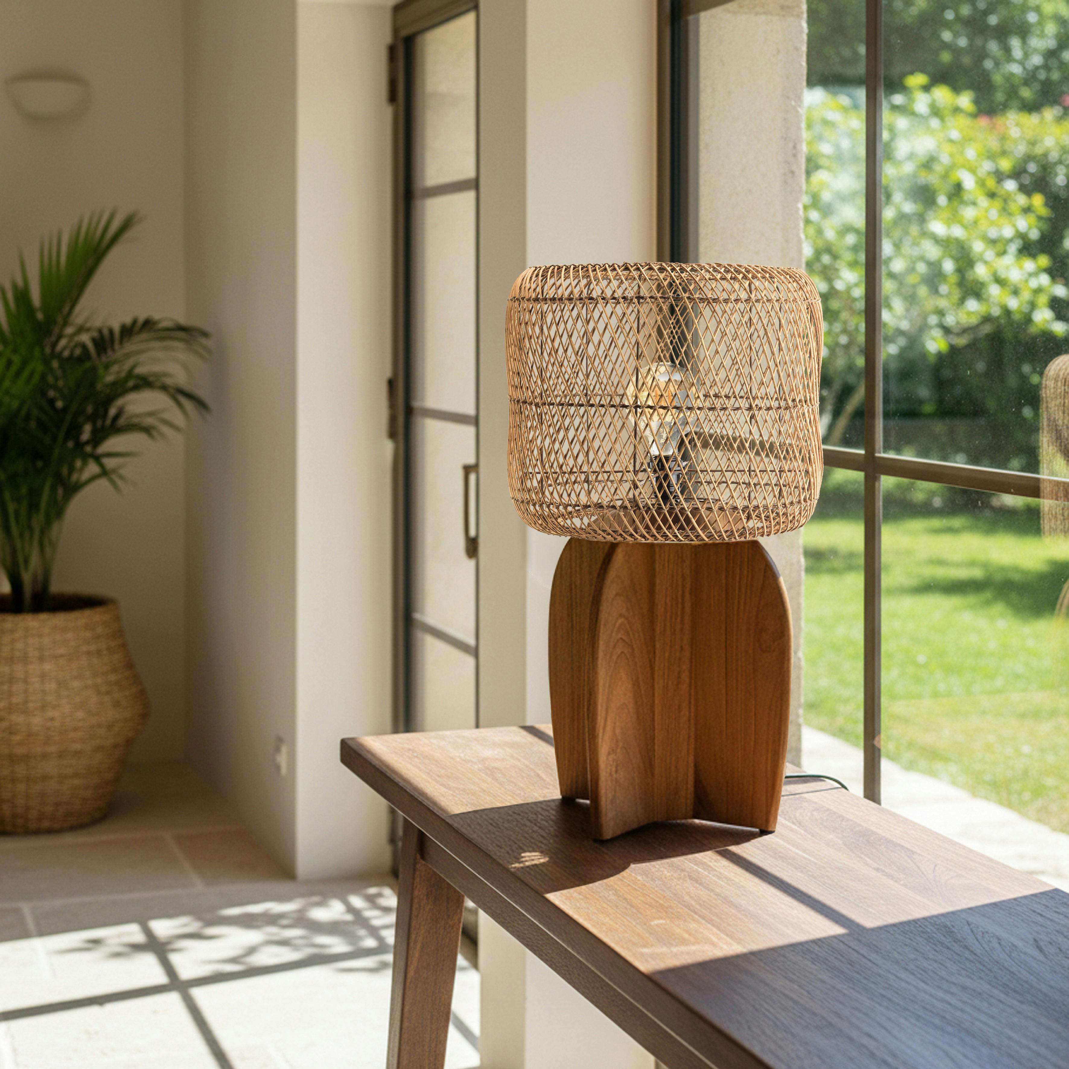 Lampe 38x38cm en rotin couleur naturelle et bois de teck recyclé SWING