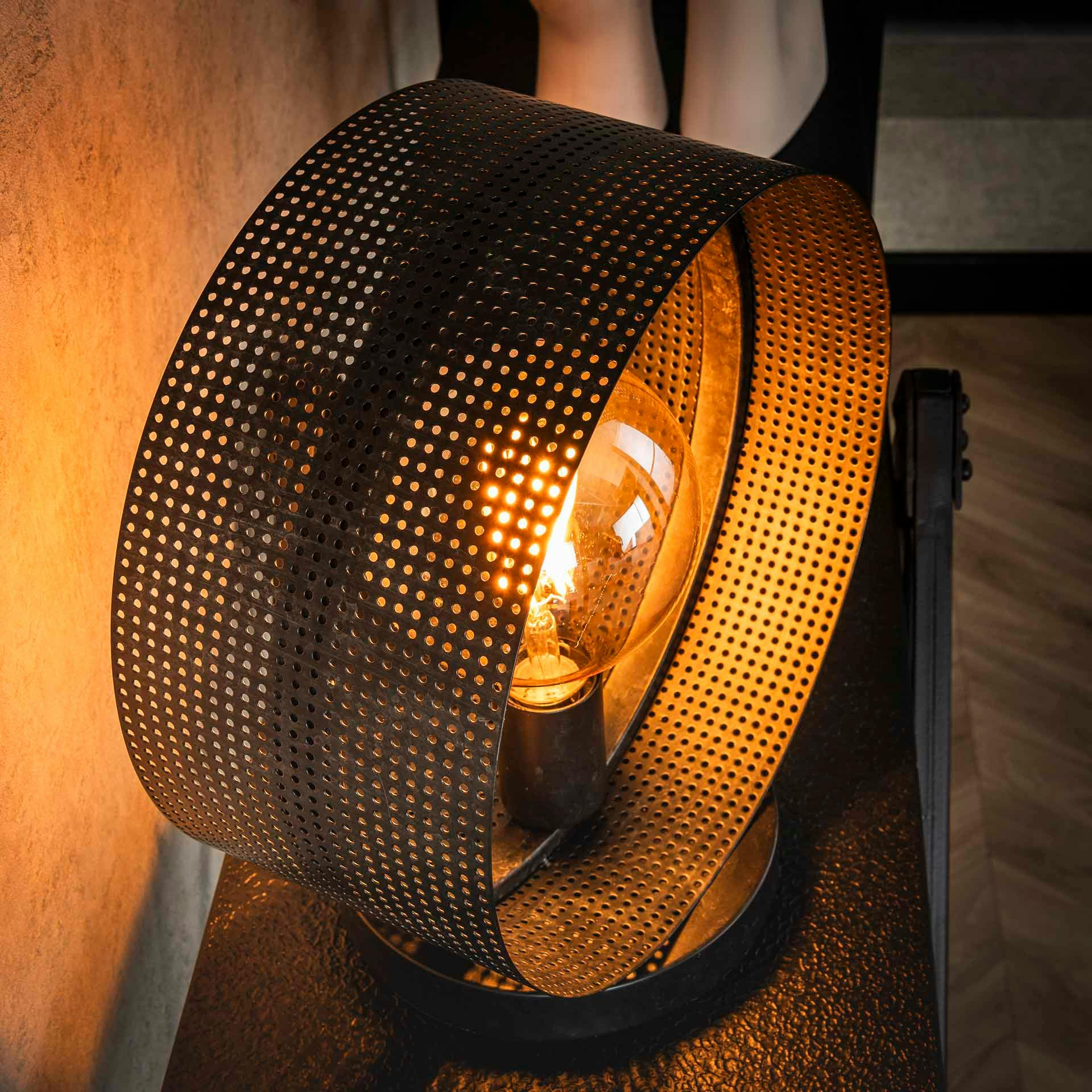 Lampe à poser design forme ronde RALF | Lampes à poser | Pier Import