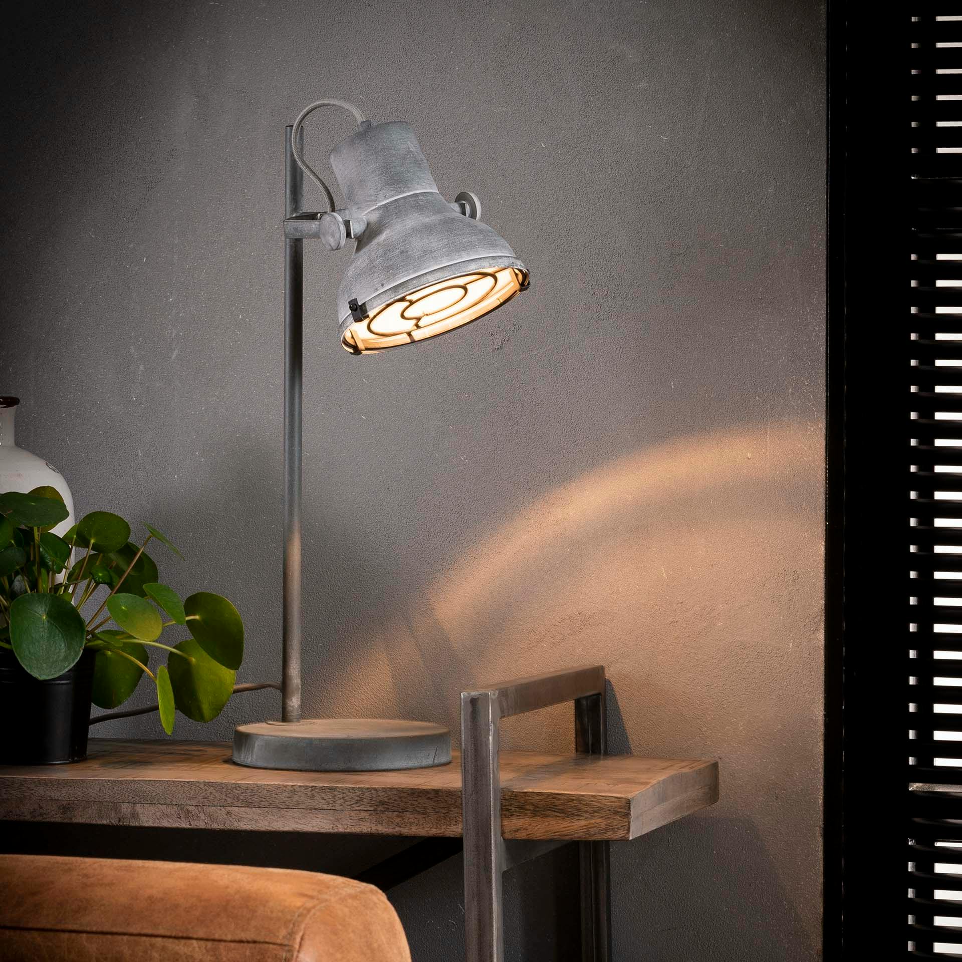 Lampe de bureau industrielle métal effet béton TRIBECA