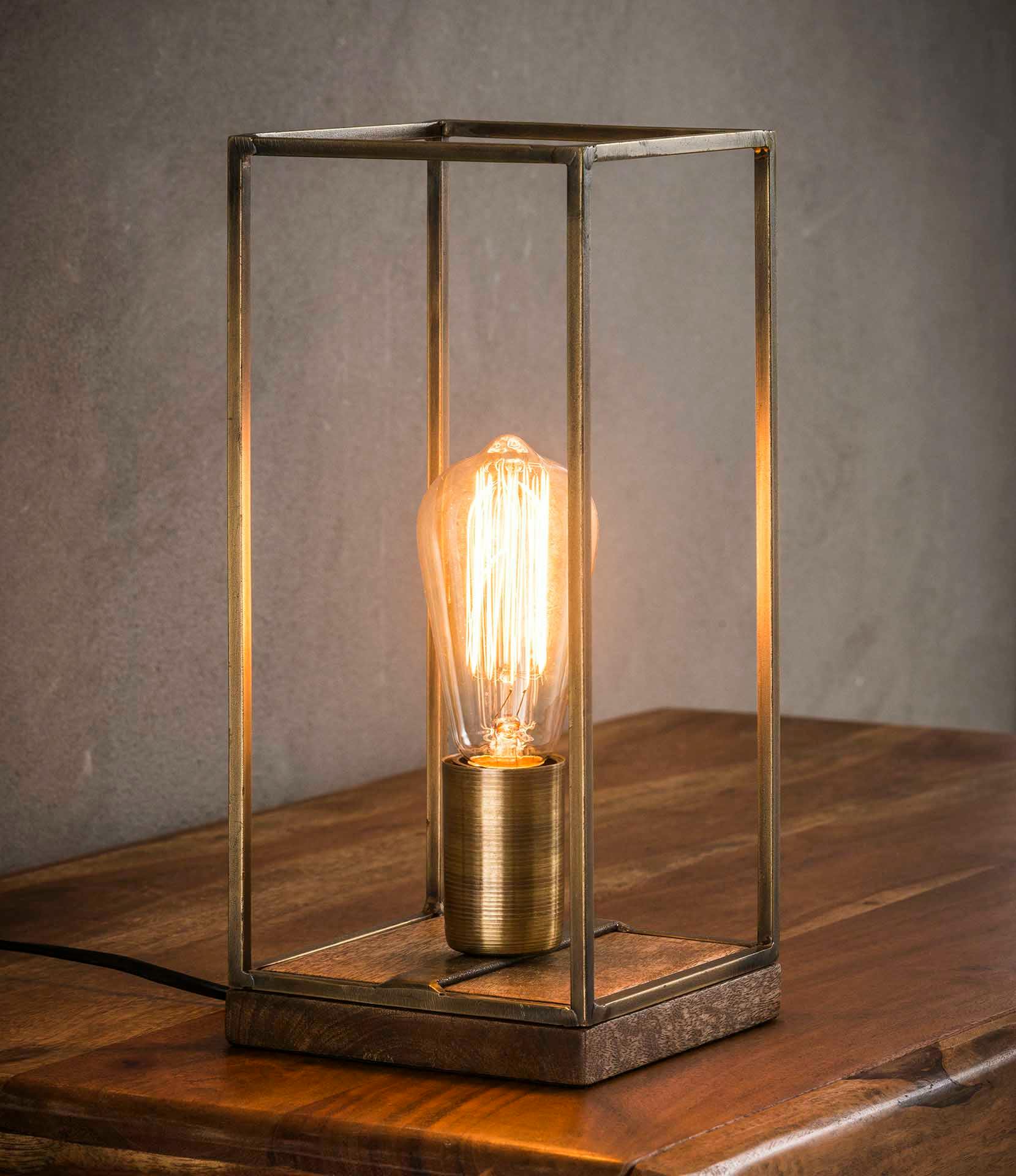 Lampe de chevet vintage forme carrée métal vieilli RALF