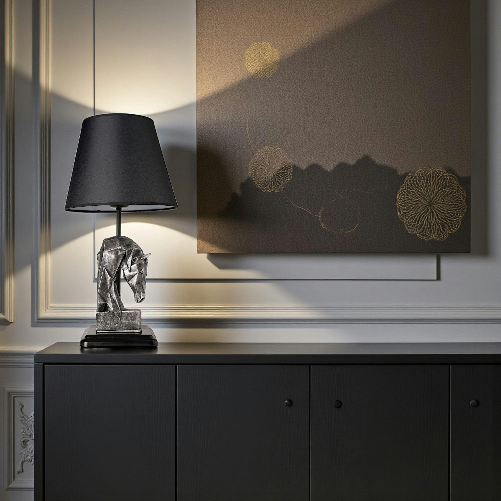 Lampe de salon décorative noire, tête de cheval argentée SILE