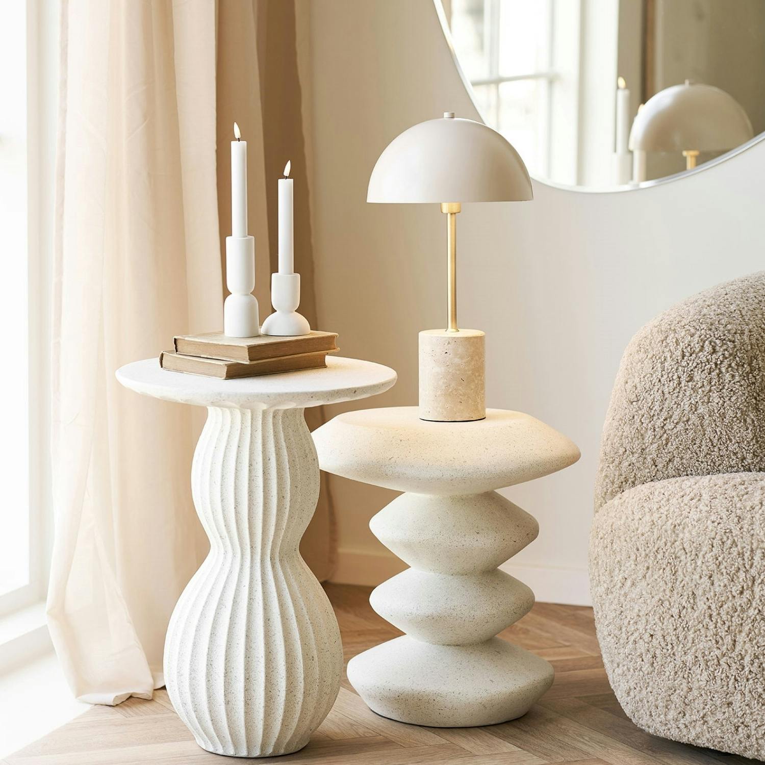 Lampe de table design marbre beige et métal doré KARS