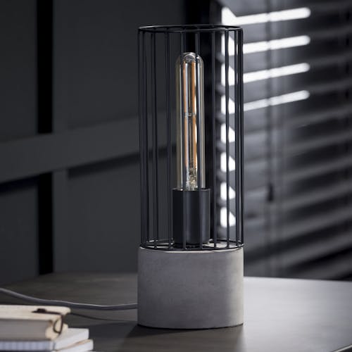 Lampe de table moderne béton acier