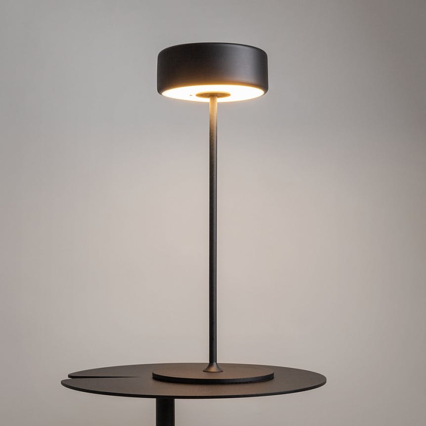 Lampe de table rechargeable noire - style design ALMA